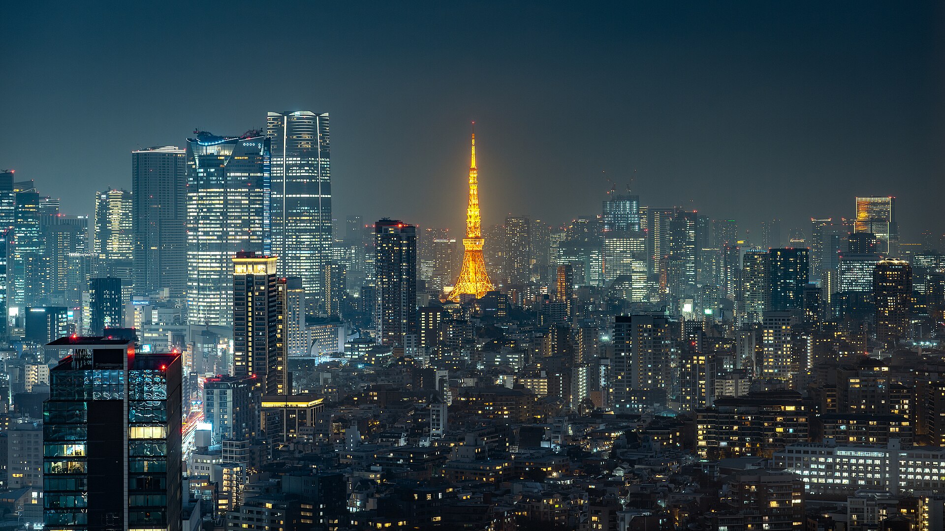 东京塔与东京市区夜景